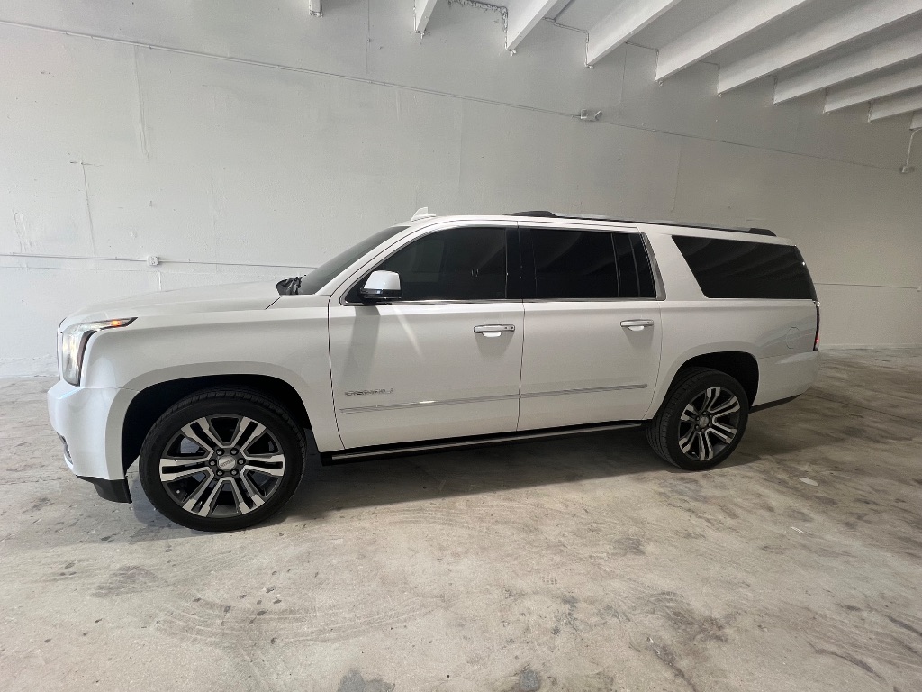 2019 GMC Yukon Denali 2WD's photo