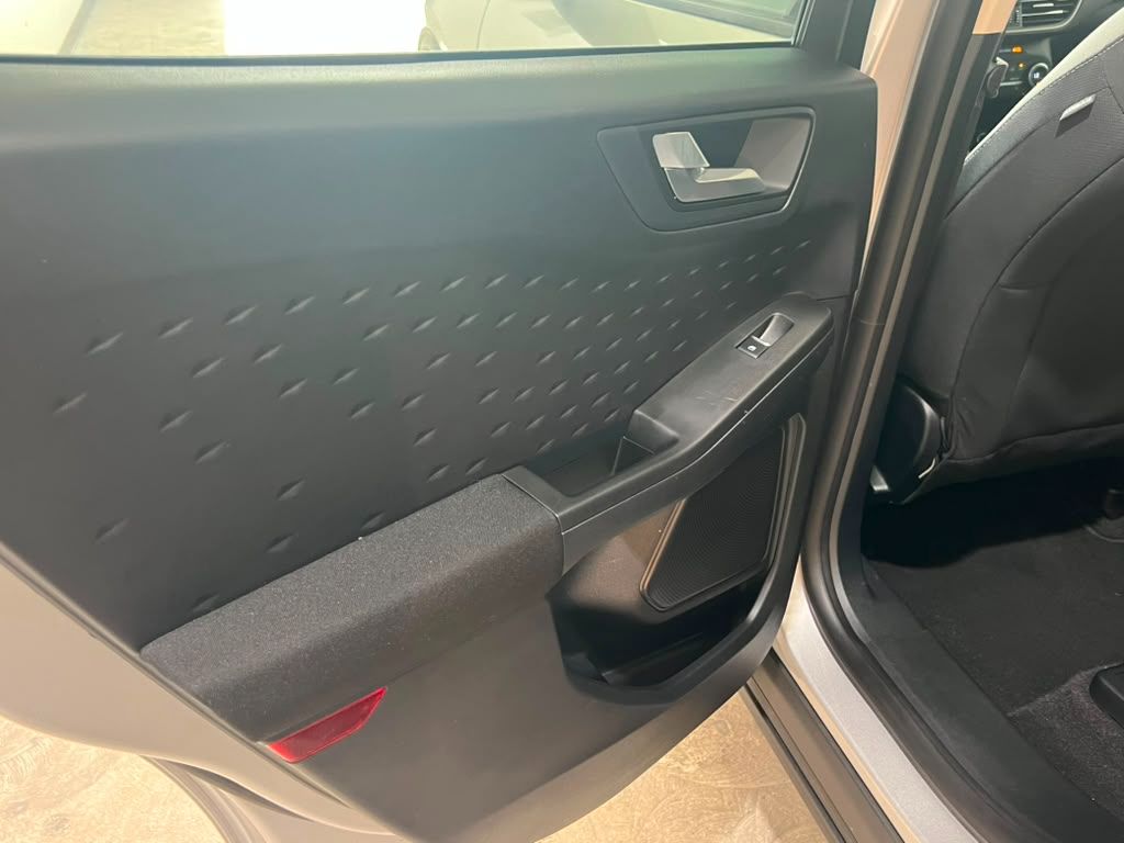 2020 Ford Escape SE - Photo 8